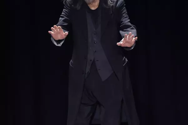 Yohji Yamamoto's Poetic Collection at Paris Fashion Week