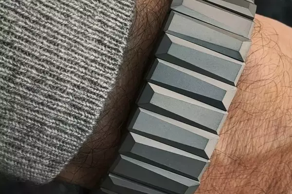 Introducing the Toledano & Chan Oshinobi: A Diamond-Set Secret Watch