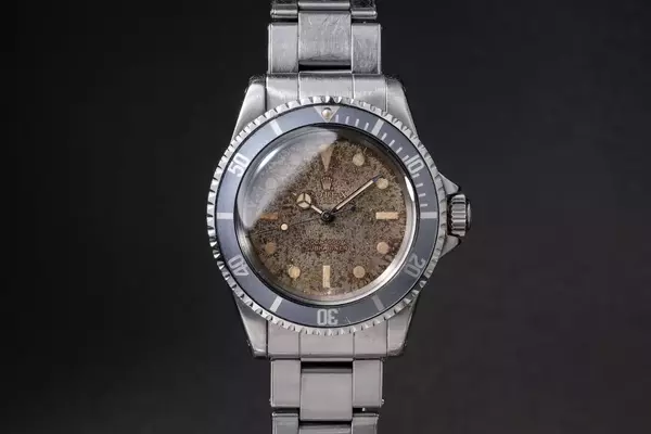 The Allure of Aged Timepieces: When Watches Transcend Utility to Become Art