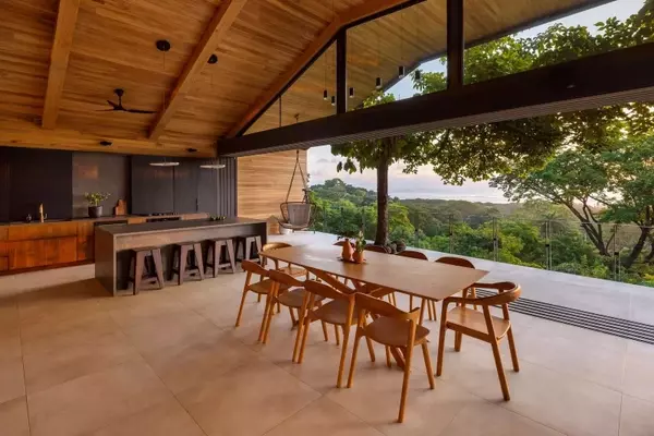 Discover Costa Rica's Top Airbnb Retreats