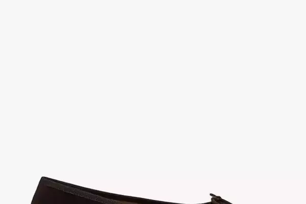 The Rise of Brown Ballet Flats: A Fall Footwear Essential