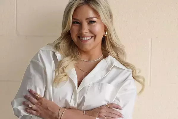 Isabel Calvert's Entrepreneurial Journey: Building Sette on Quality, Wearability, and Individuality