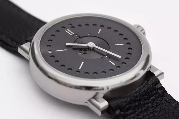 Ochs und Junior Unveils Perpetual Calendar Holiday Edition 2026