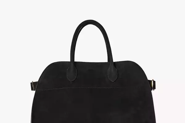 Expert-Approved Travel Bags: Style and Practicality for the Modern Traveler
