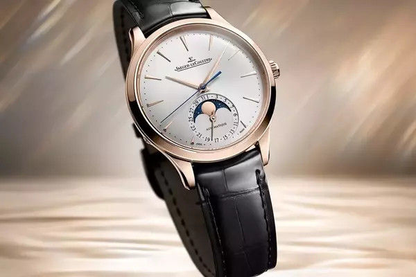 Jaeger-LeCoultre Unveils Exquisite Master Ultra Thin Moon 36mm in Pink Gold