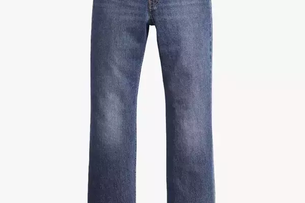 The Enduring Appeal of Bootcut Jeans: Styling Tips for a Modern Wardrobe