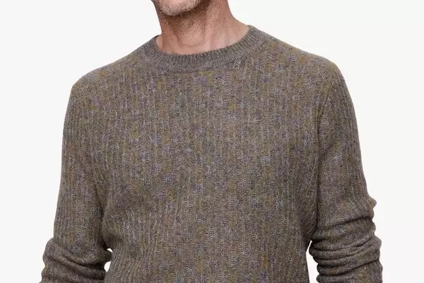 Elevate Your Wardrobe: A Curated Guide to Banana Republic's Best Menswear Essentials