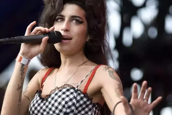 Amy Winehouse: A Fashion Icon's Enduring Influence