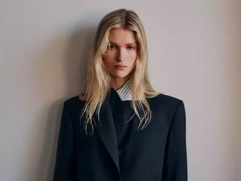 Elevate Your Autumn Style: The Essential Blazer Edit